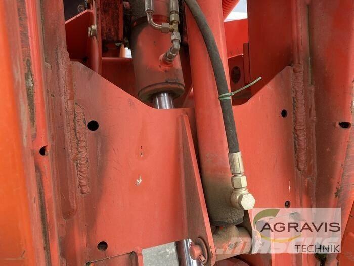 Kuhn GA 9321 Граблі і сінозворушувачі