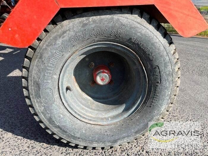 Kuhn GF 10601 TO Граблі і сінозворушувачі