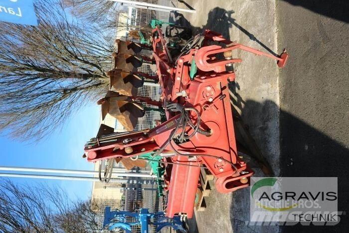 Kverneland LB 100 Реверсивні плуги