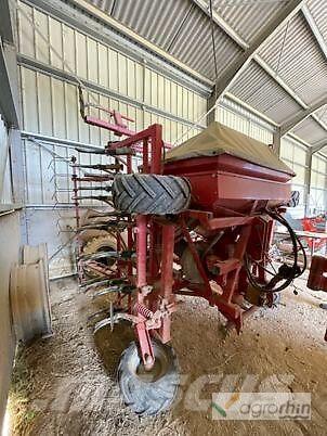 Kverneland TS Комбіновані сівалки