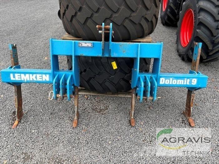 Lemken DOLOMIT 9/300 Робота по підготовці ґрунту
