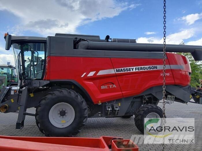 Massey Ferguson MF7370 Зернозбиральні комбайни