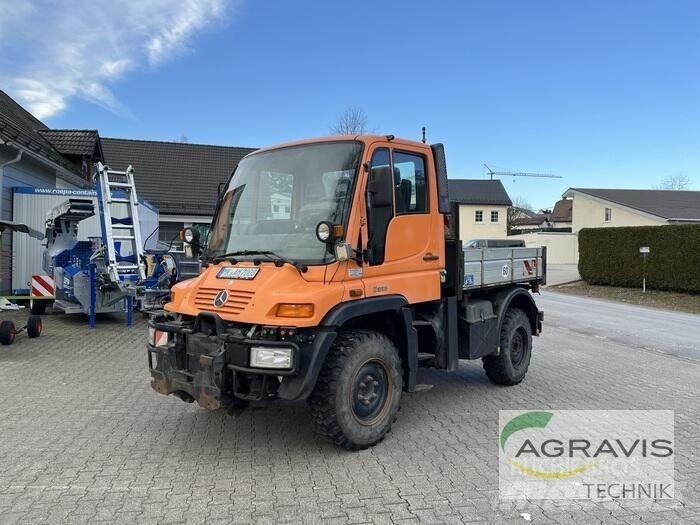 Mercedes-Benz UNIMOG Вантажівки / спеціальні