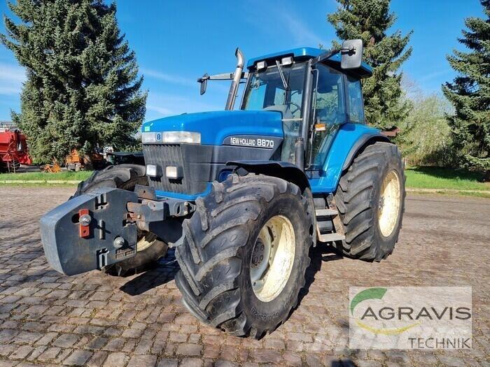 New Holland 8870 Трактори