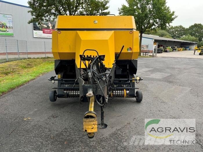 New Holland BB 940 Тюкові прес-підбирачі