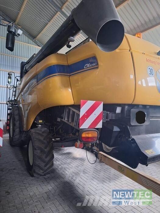 New Holland CX 5090 Зернозбиральні комбайни