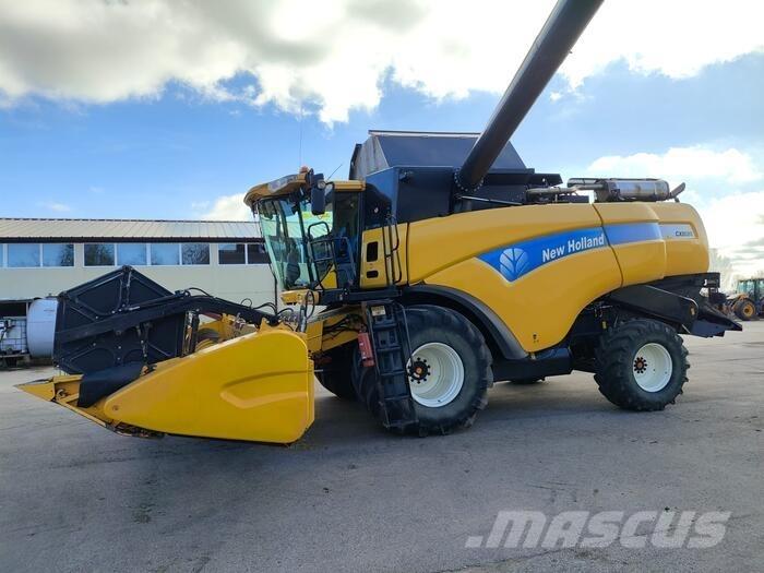 New Holland CX 8080 Зернозбиральні комбайни