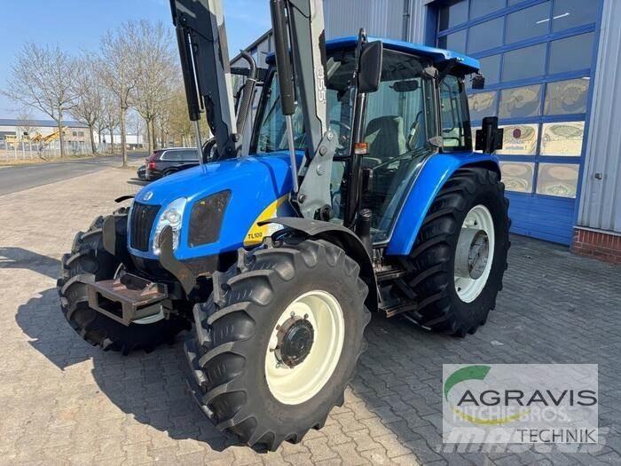 New Holland TLA 100 Трактори