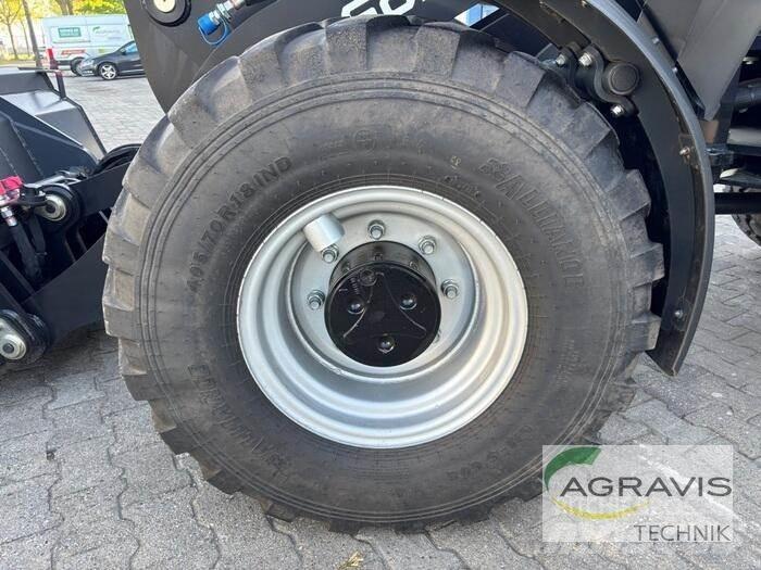 Schäffer 5470 Z Фронтальні навантажувачі