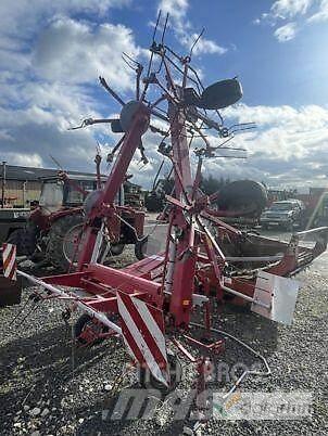 Stoll Z 765 Pro Граблі і сінозворушувачі