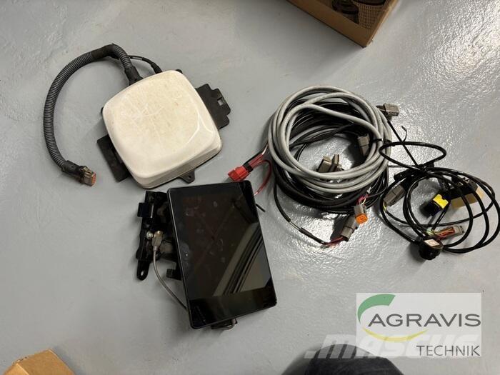 Trimble GFX-750 Інше тваринницьке обладнання