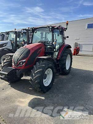 Valtra A105MH4 Трактори