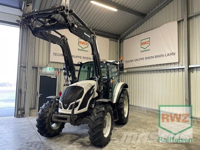 Valtra A114 H Трактори