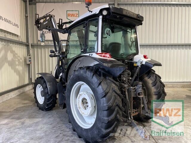 Valtra A114 H Трактори