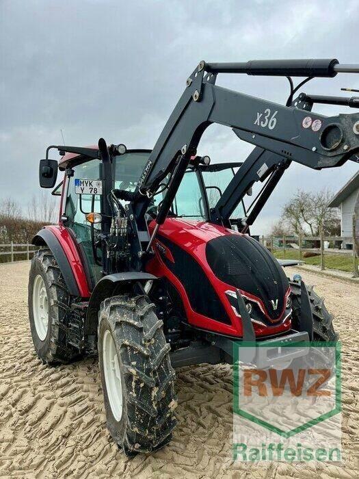 Valtra A75 Трактори