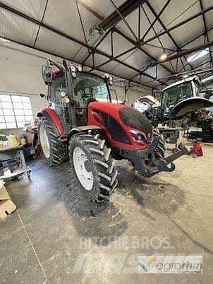 Valtra A95H2 Трактори