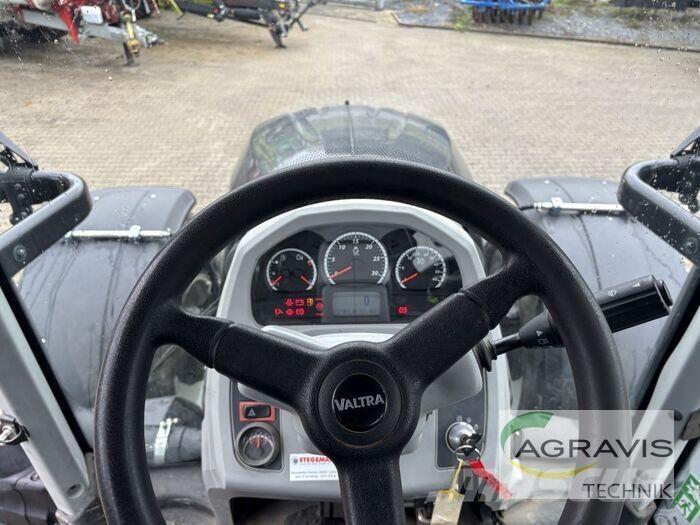 Valtra N 174 V Трактори