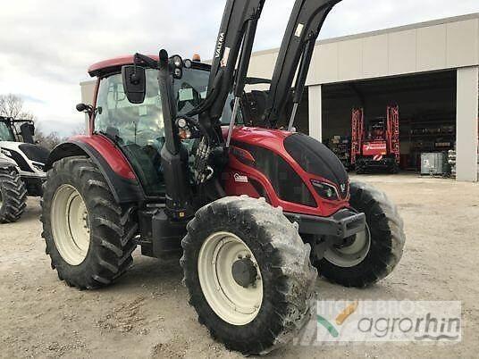 Valtra N114EH5 Трактори