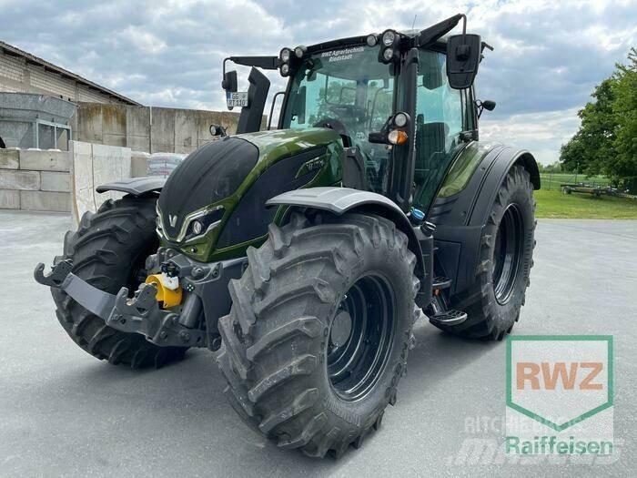 Valtra N175A Трактори