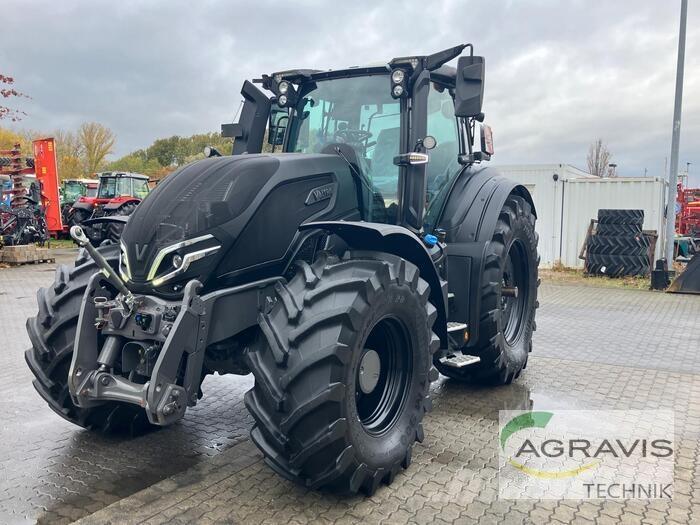 Valtra Q 305 1A9 Трактори