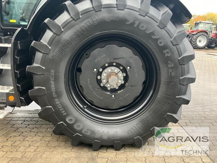 Valtra Q 305 1A9 Трактори