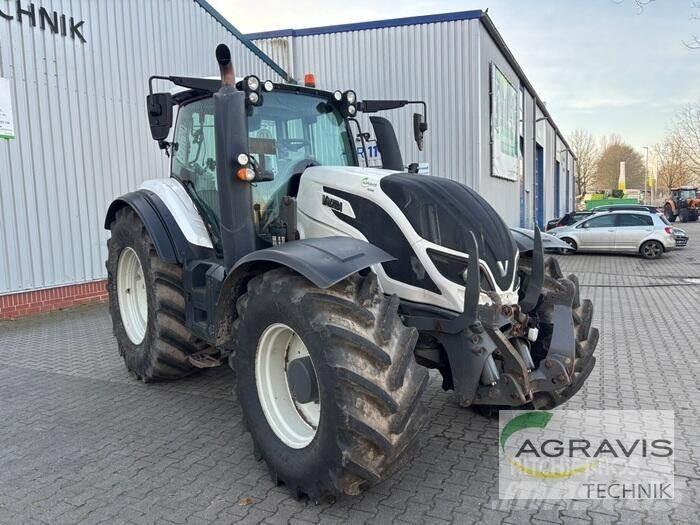 Valtra T 214 D Трактори