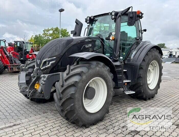 Valtra T 235 D Трактори
