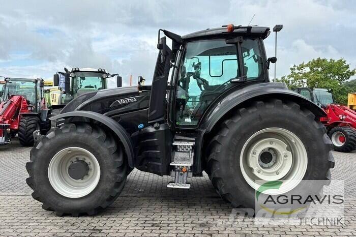 Valtra T 235 D Трактори
