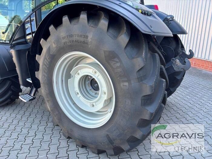 Valtra T 235 D Трактори