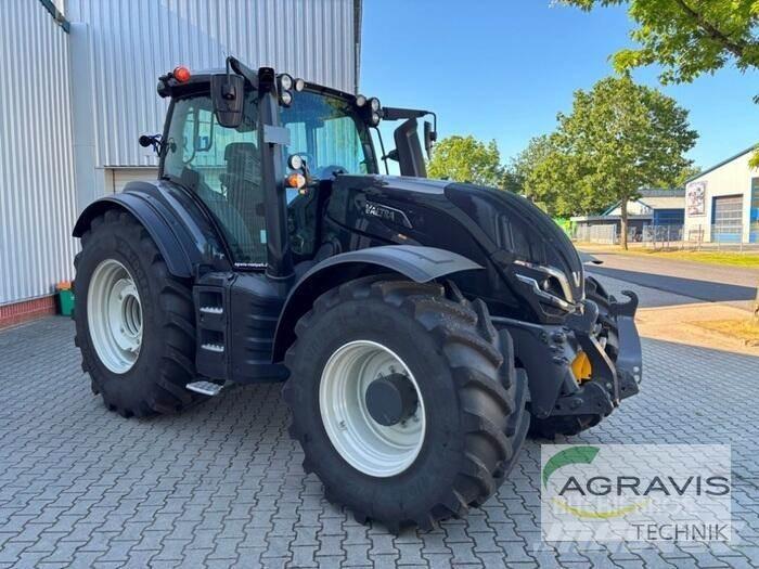 Valtra T 235 D Трактори