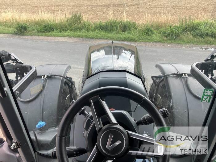 Valtra T 235 D Трактори
