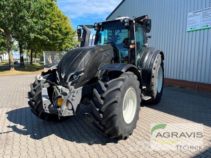 Valtra T 235 D Трактори