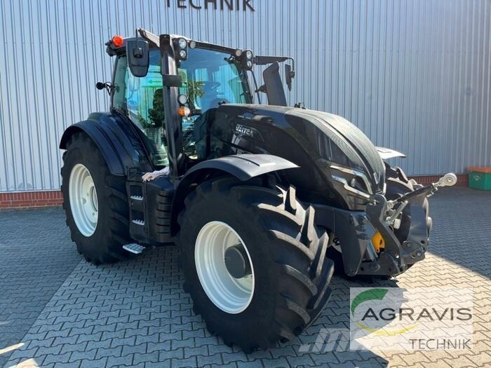 Valtra T 235 D Трактори