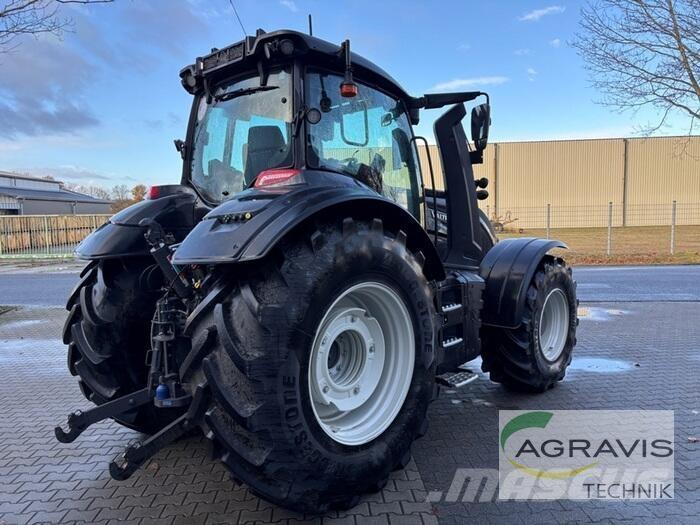 Valtra T 235 D Трактори