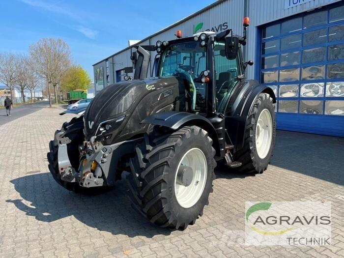 Valtra T 254 V Трактори
