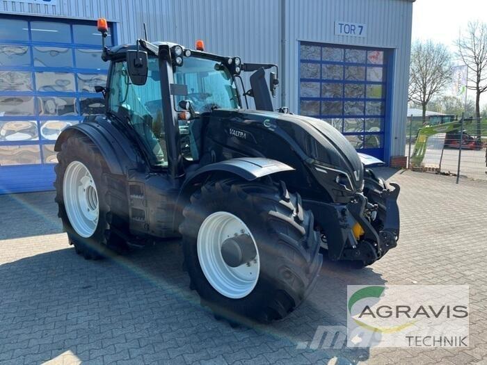Valtra T 254 V Трактори