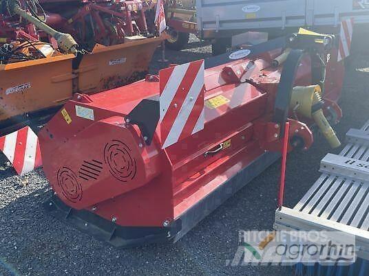 Vicon CZ320 Газонні і лукові косилки