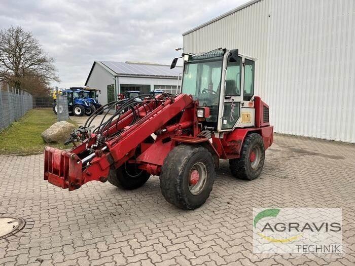 Weidemann 4004 Фронтальні навантажувачі