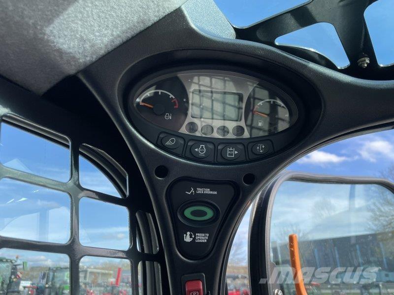 Bobcat T450 E Міні-навантажувачі