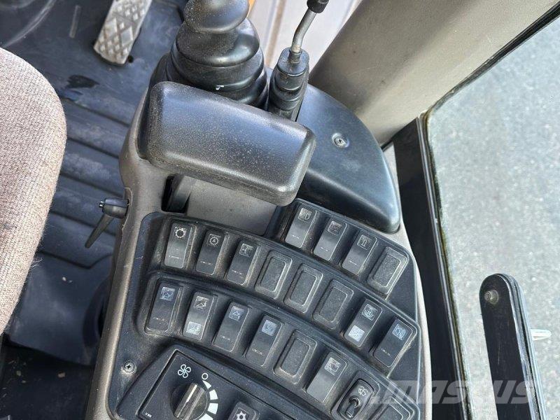 CASE 721 E Фронтальні навантажувачі