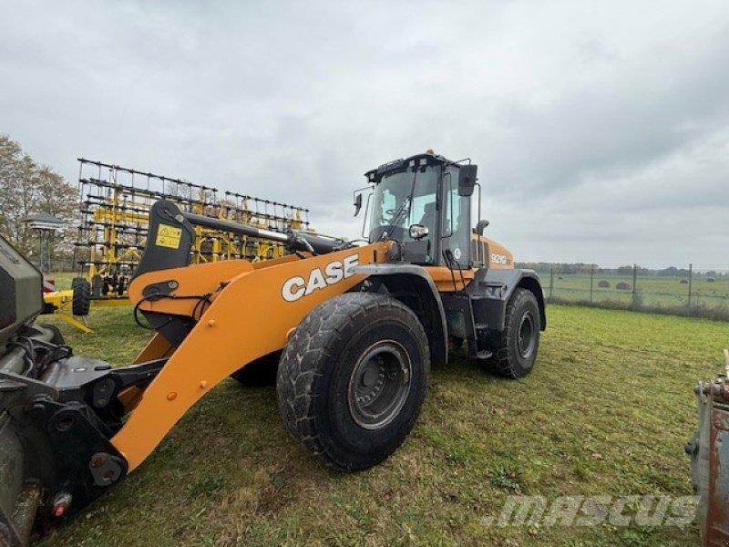CASE 921G Фронтальні навантажувачі