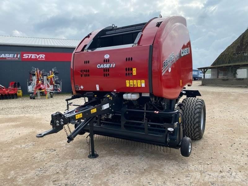 Case IH - Рулонні прес-підбирачі