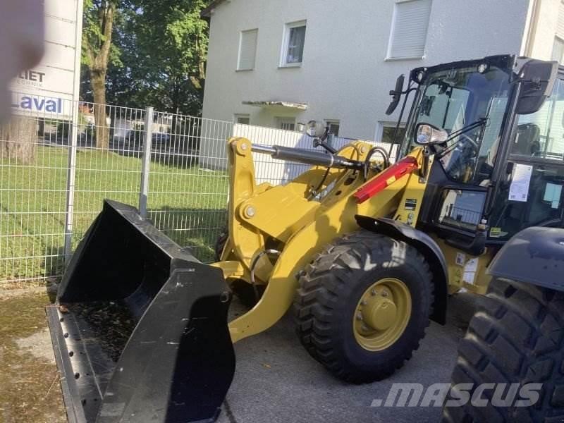 CAT 906-14 Фронтальні навантажувачі