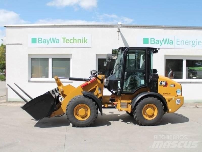 CAT 907 Фронтальні навантажувачі
