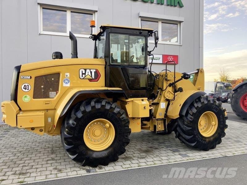 CAT 938M Фронтальні навантажувачі