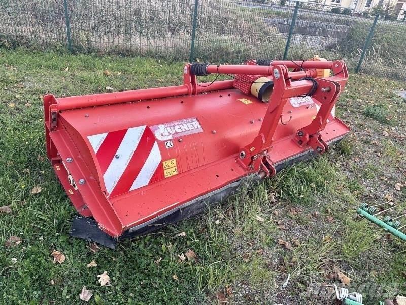 Dücker UM 30 Ворошителі компосту