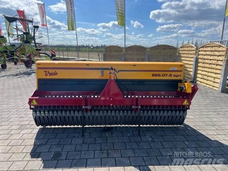  DX 229 Сівалки