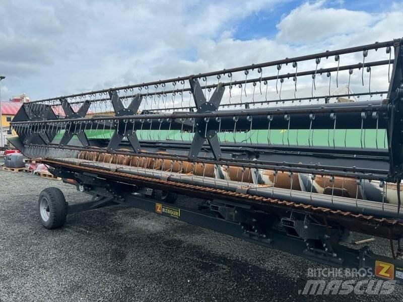 Fendt 6335 C Зернозбиральні комбайни