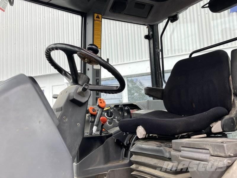 Ford 6640 Трактори