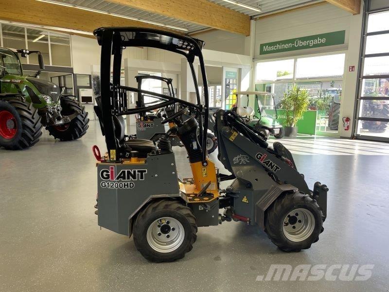 GiANT G1200 HD Міні-навантажувачі